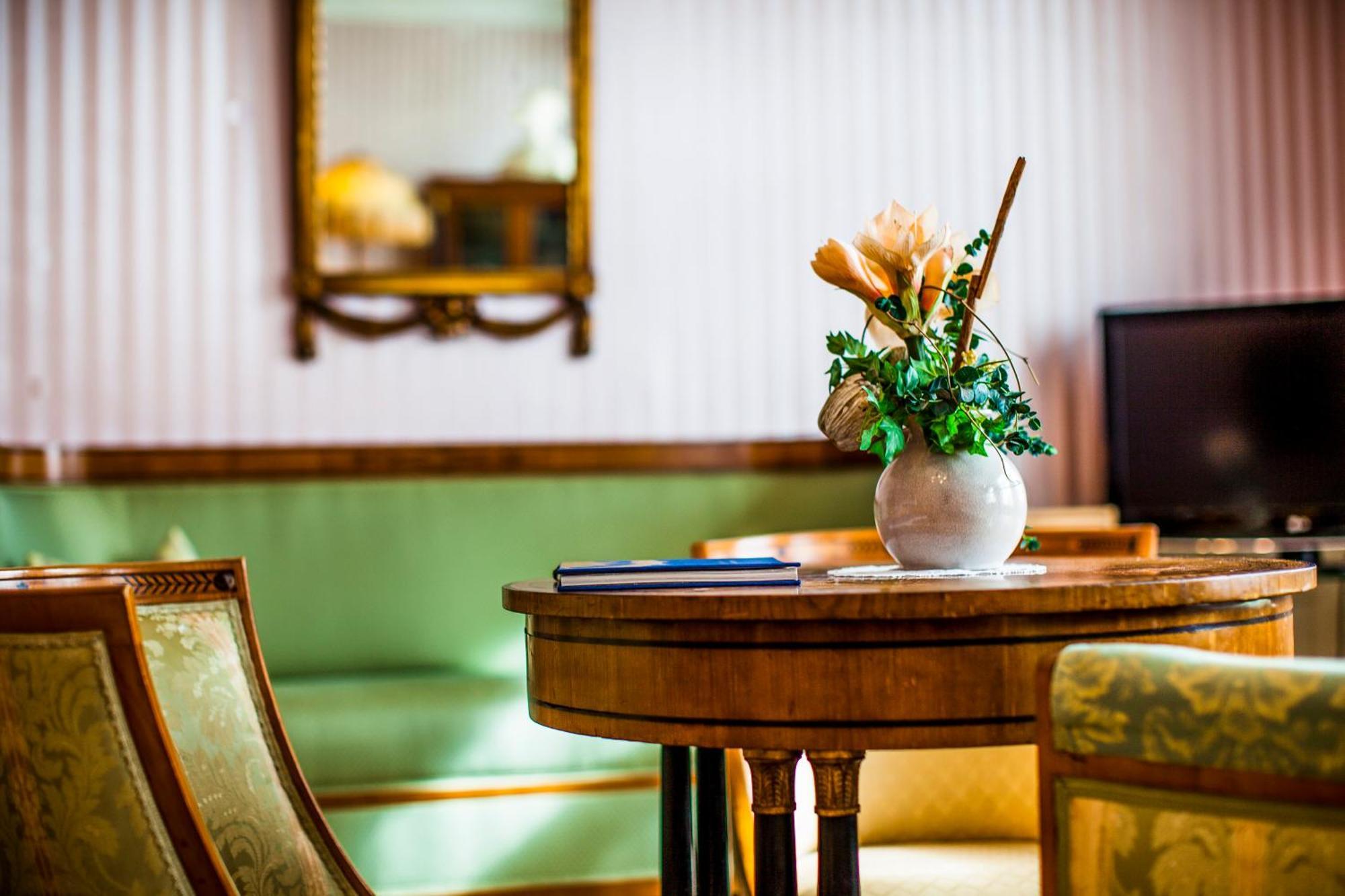 Boardinghouse Sonne Hotel Офенбург Екстериор снимка