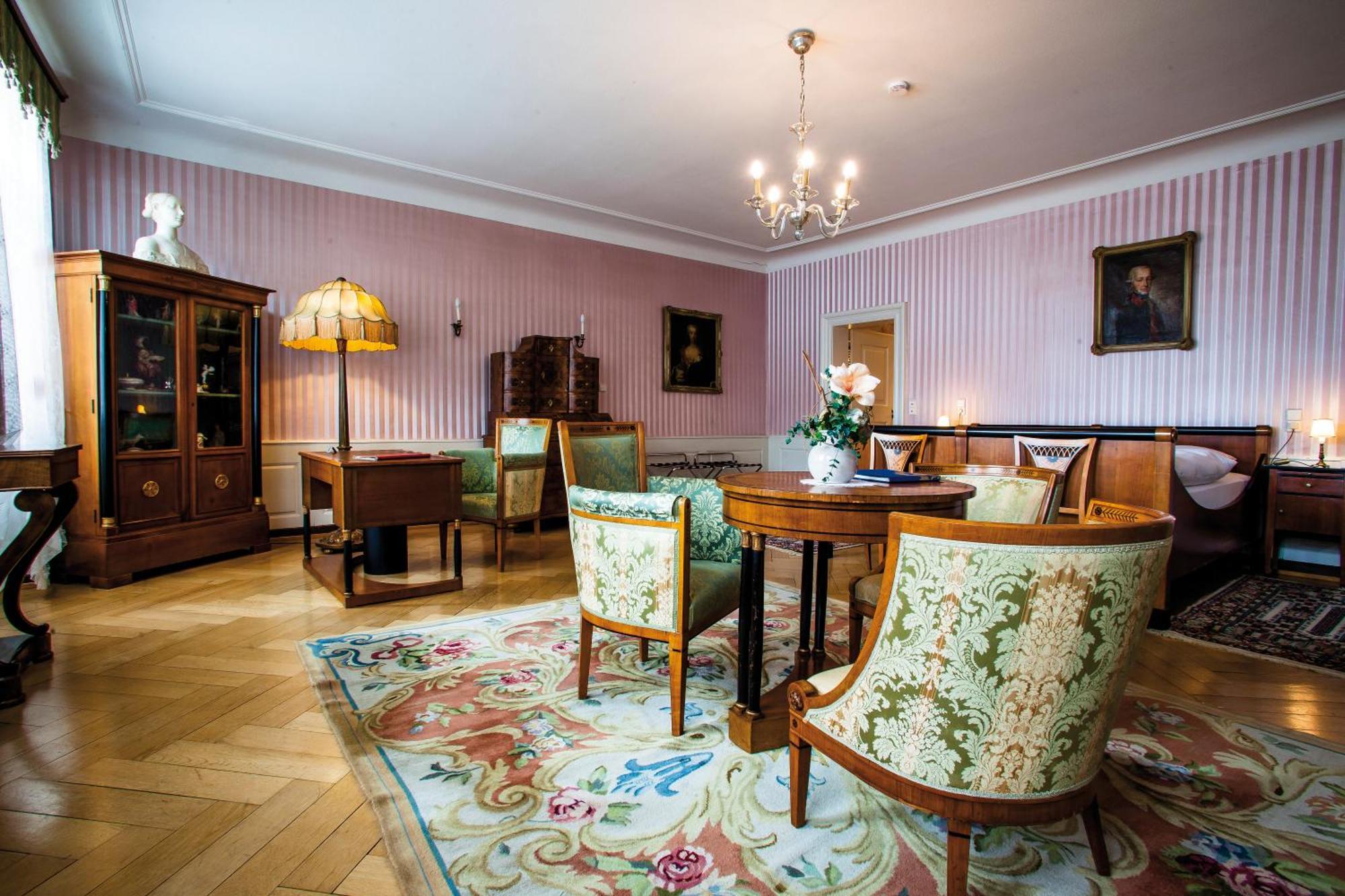 Boardinghouse Sonne Hotel Офенбург Екстериор снимка